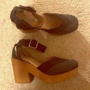 Free People platform clogs